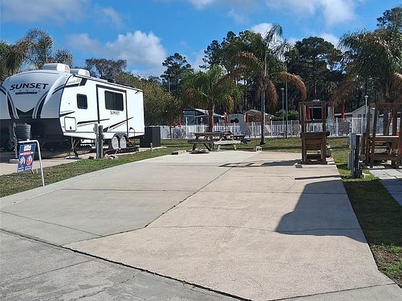 3rd image of 1074 Front St Lot 51