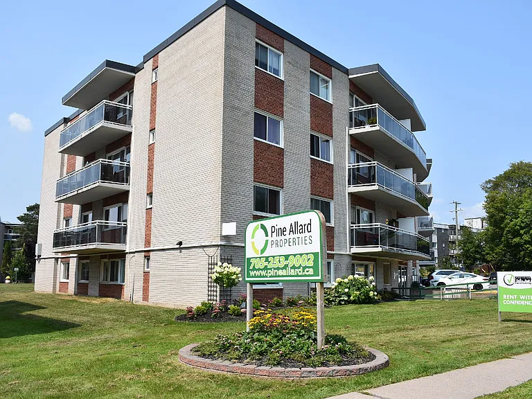 751 Pine St #109 — Photo 2
