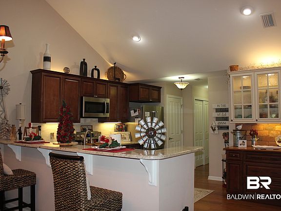 4th image of 1004 Wyld Palms Dr Unit 1004