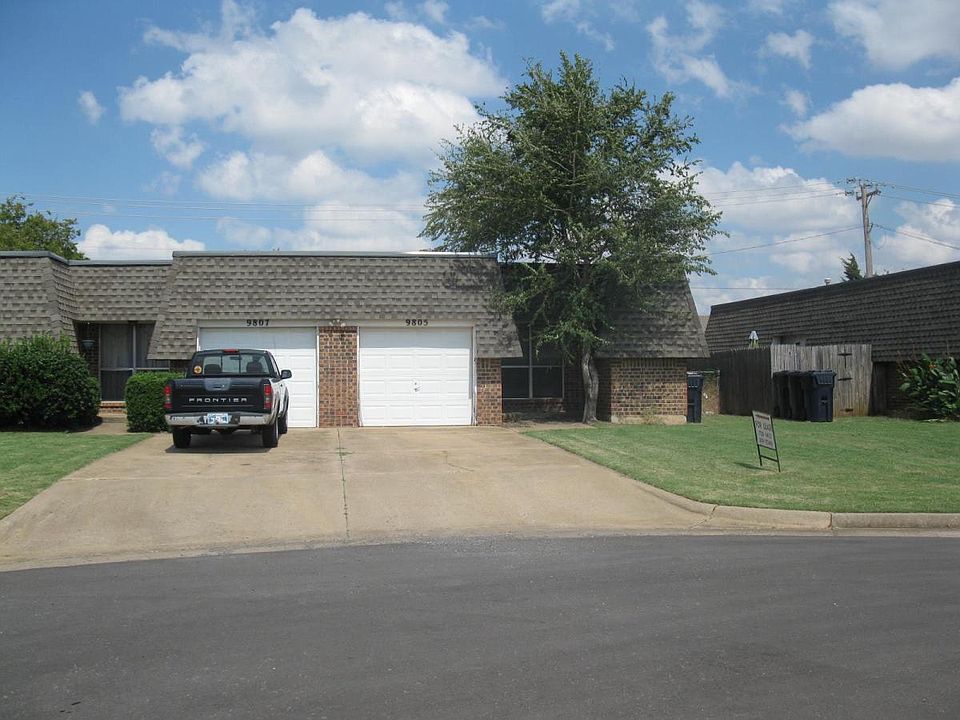 1st image of 9805 Welch Dr