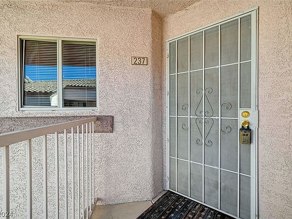 5th image of 4555 E Sahara Ave Unit 237