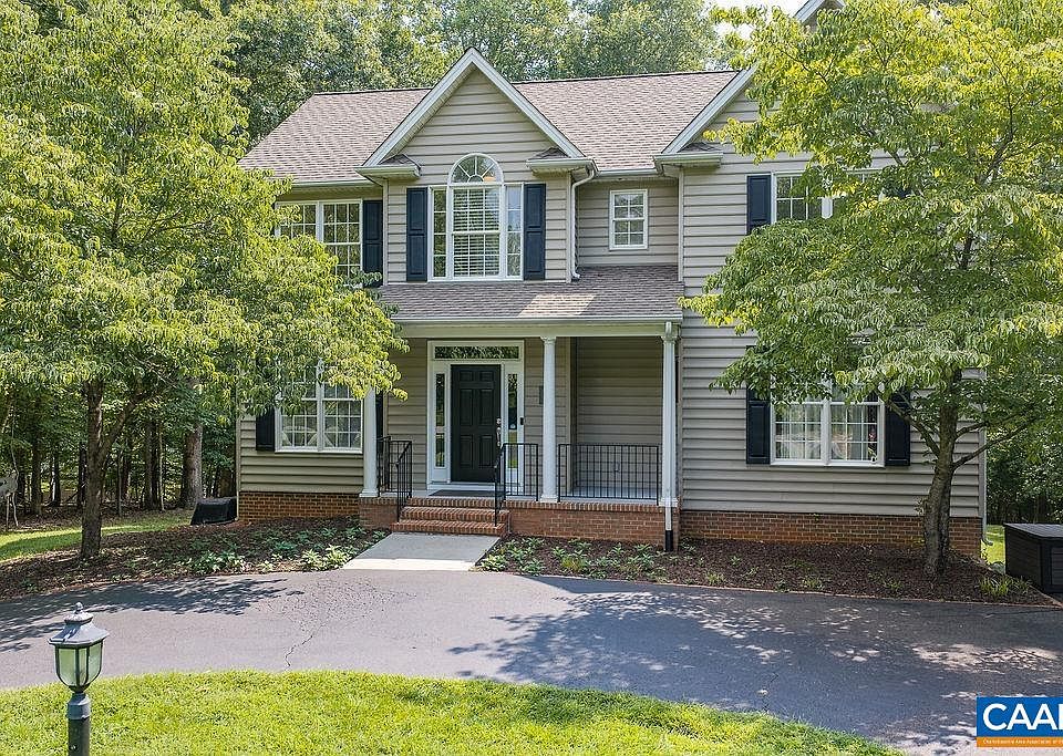 1st image of 665 Fox Hollow Ln