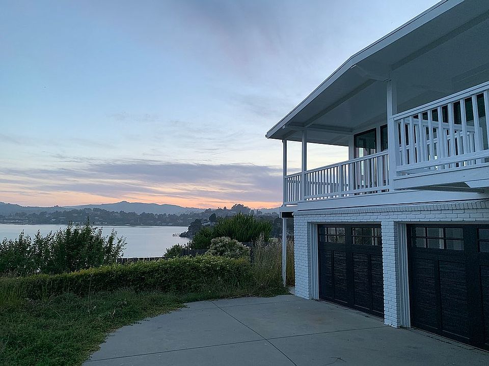 1st image of 542 Virginia Dr