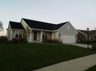 3027 Tanglewood Dr, Waukesha, WI 53189