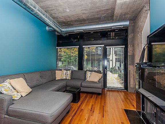 3rd image of 1150 W 15th St Unit 104