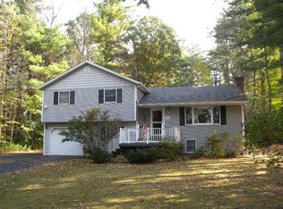 16 Bullis Rd, Morrisonville, NY 12962