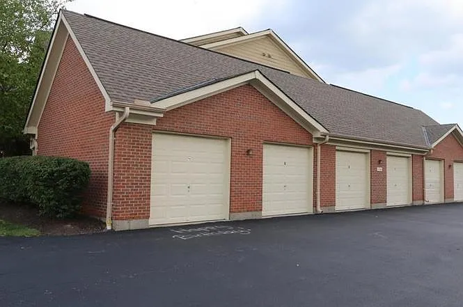 7314 Chatham Ct — Photo 10