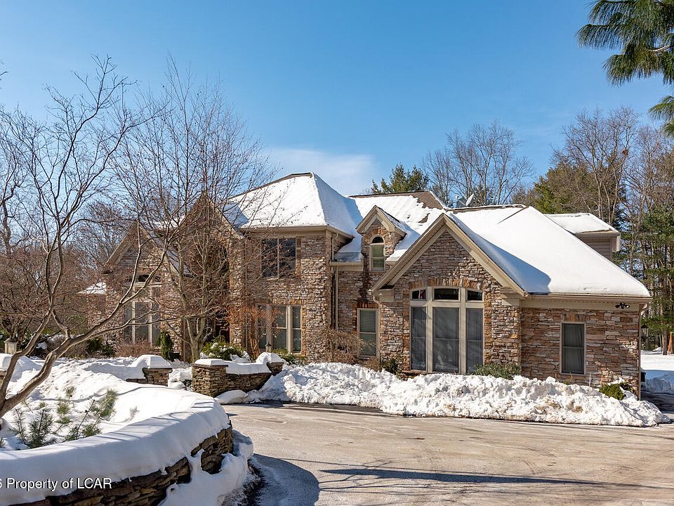 1st image of 1095 Timber Grove Rd