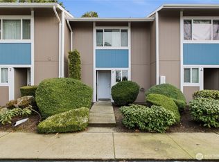 Kenthill Townhomes, Kent, WA 98030