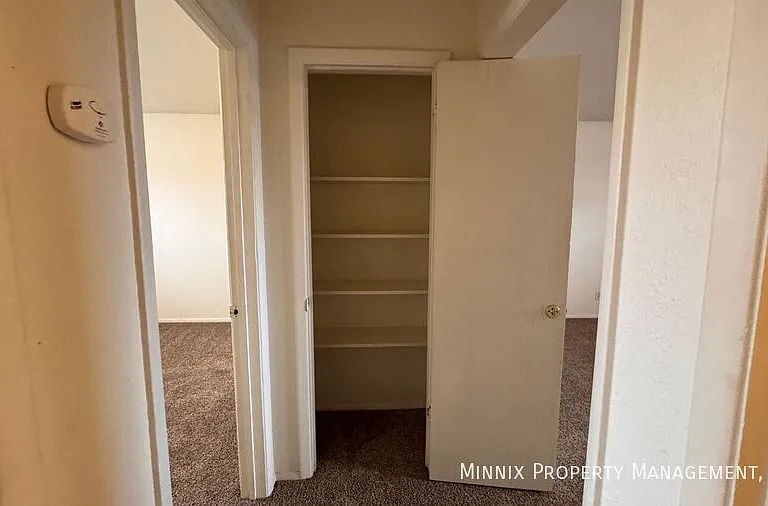 711 S Austin Ave #203 — Photo 9