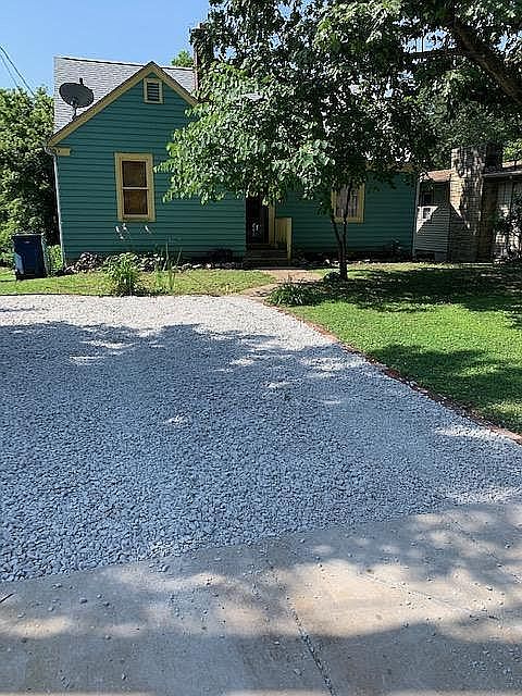 Off-street parking for 2 cars. Quiet neighborhood, dead end street.