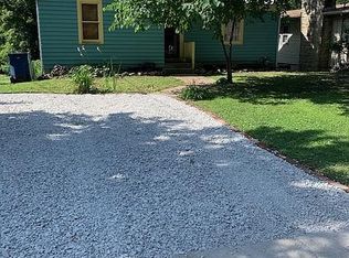 1548 Grand Ave, Edwardsville, IL 62025
