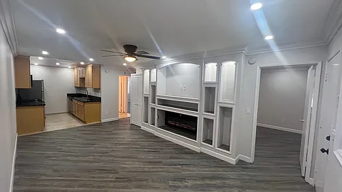Floor plan 306