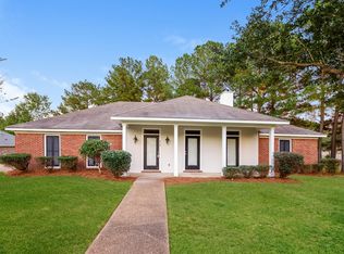 414 N Place Dr, Madison, MS 39110