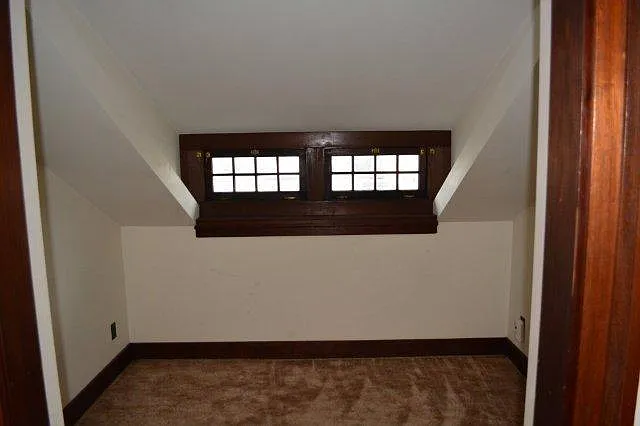 135 W Grant St — Photo 26