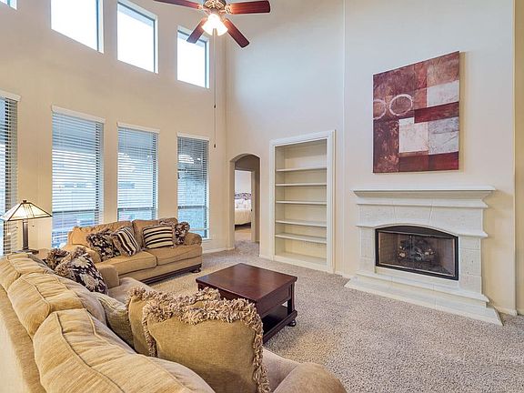 5th image of 16606 Fiesta Rose Ct