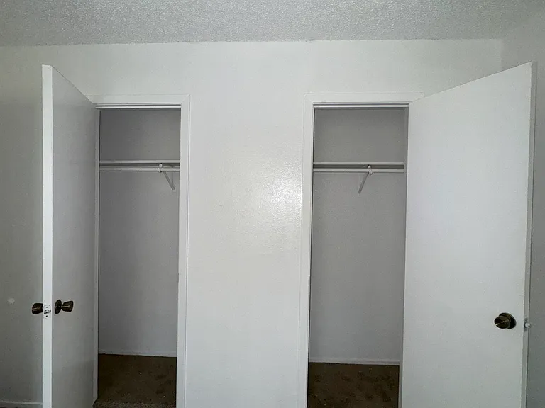 2821 Cottonwood Ln #2821 — Photo 5