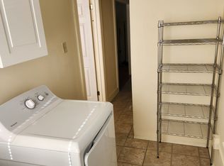 3 Henshaw Ct APT 1, Phillipsburg, NJ 08865