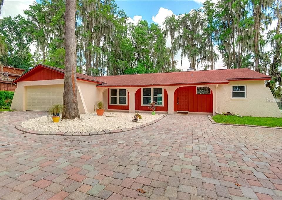 1st image of 4808 Barry Dr