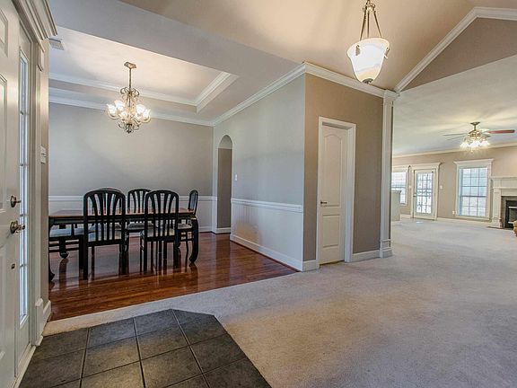 4th image of 3211 Moonlighting Place Dr