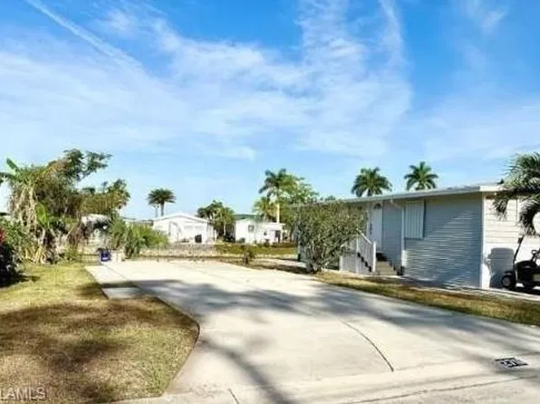 276 Bass LN, NAPLES, FL 34114