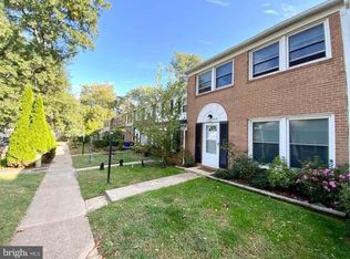 5459 Woodenhawk Cir, Columbia, MD 21044