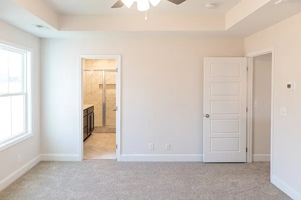 2405 Bucklin Dr — Photo 9
