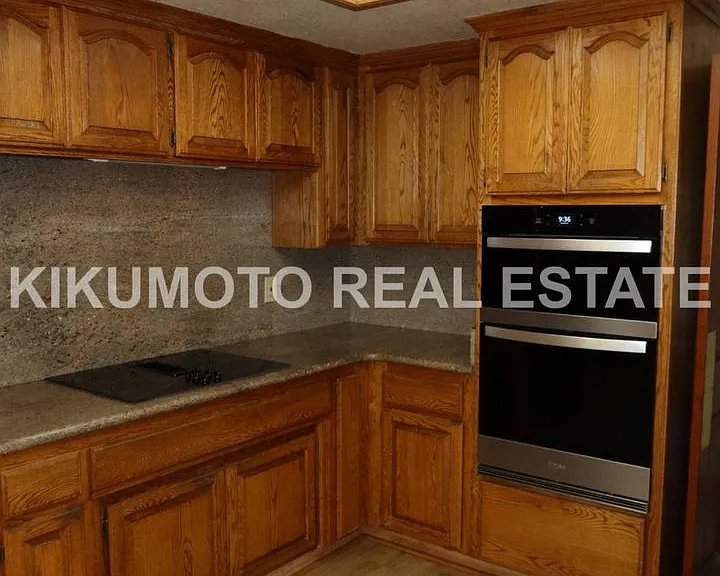 808 Cobble Cove Ln — Photo 11