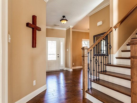 3rd image of 11726 Chapel Glen Ln