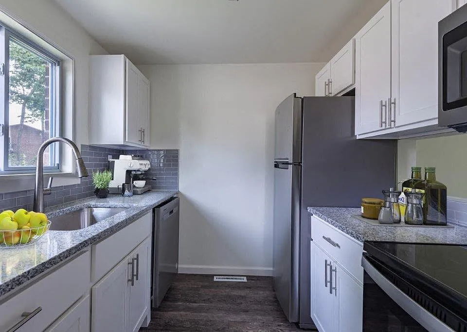 High Acres Apartments and Townhomes