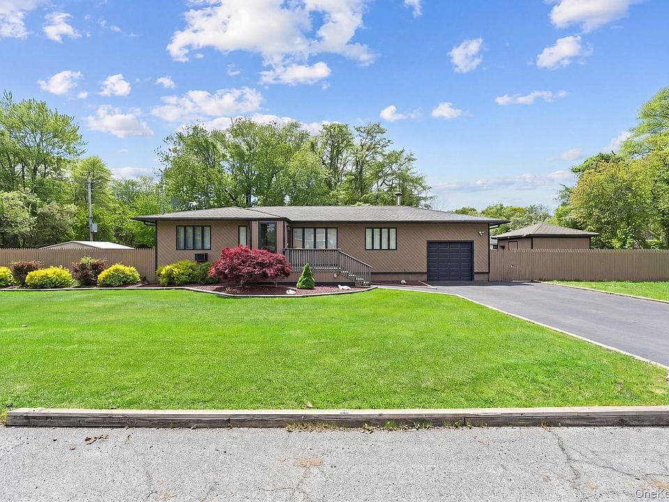1st image of 76 Cypress Drive
