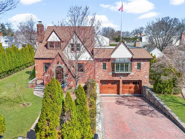 103 Locust Avenue, Scarsdale, NY 10583