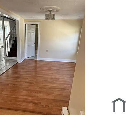 4th image of 16 Vine St