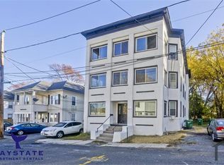 31 Rose St #1, Chicopee, MA 01020