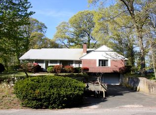 31 Huyler Rd, Setauket, NY 11733