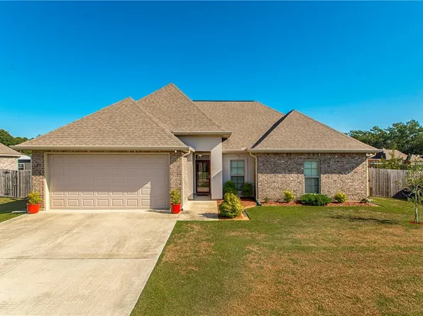 29765 Atlanta Dr, Albany, LA 70711