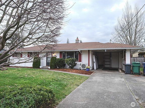 3rd image of 8220 53rd Drive NE