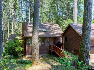 31849 McLoughlin Dr, Philomath, OR 97370