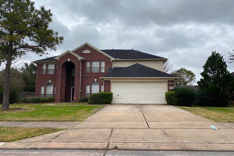 1st image of 3111 Glencullen Ln