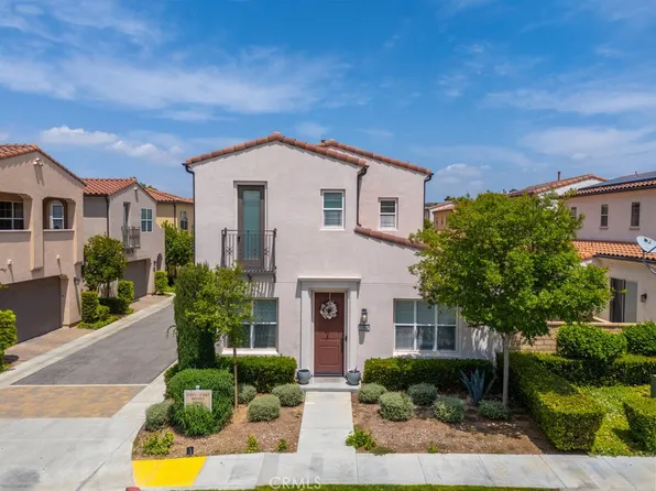 21851 Moveo Dr, Santa Clarita, CA 91350