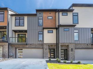 126 Tivoli Dr, Morgantown, WV 26508