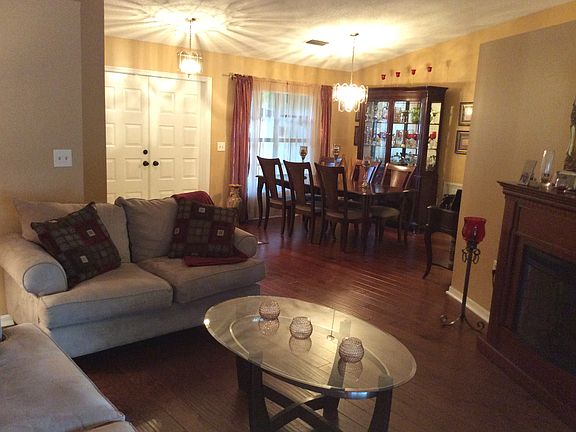 2nd image of 14010 Harpers Ferry St