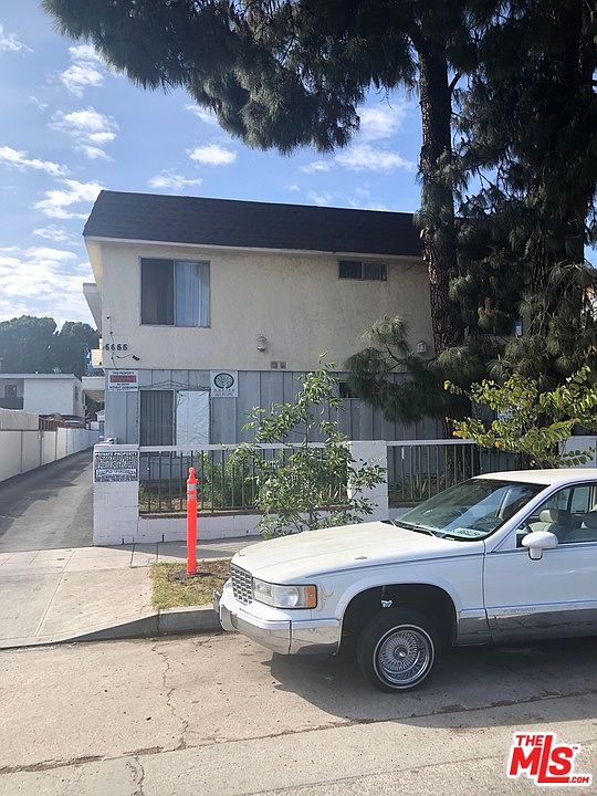 2nd image of 6655 Camellia Ave