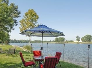 900 Wilson Point Rd APT E, Middle River, MD 21220