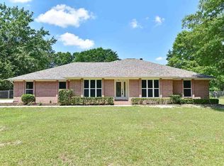 811 Nowak Rd, Cantonment, FL 32533