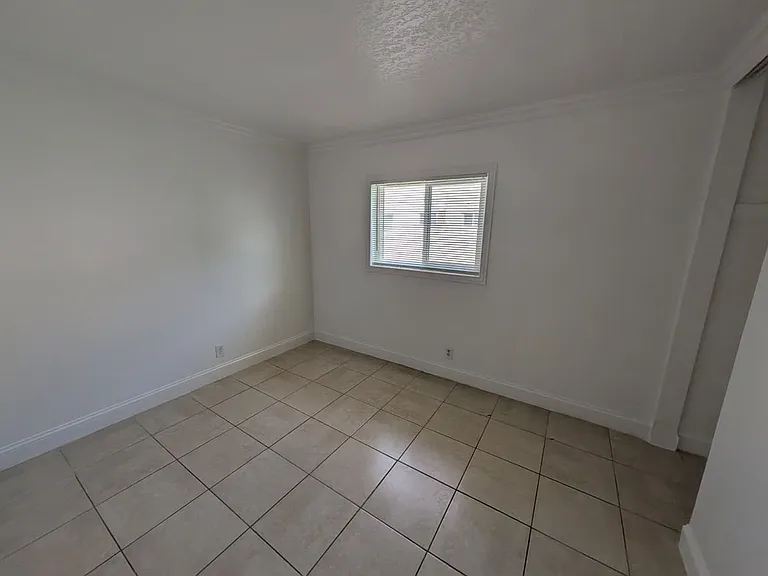 817 Lighthouse Dr #B — Photo 13