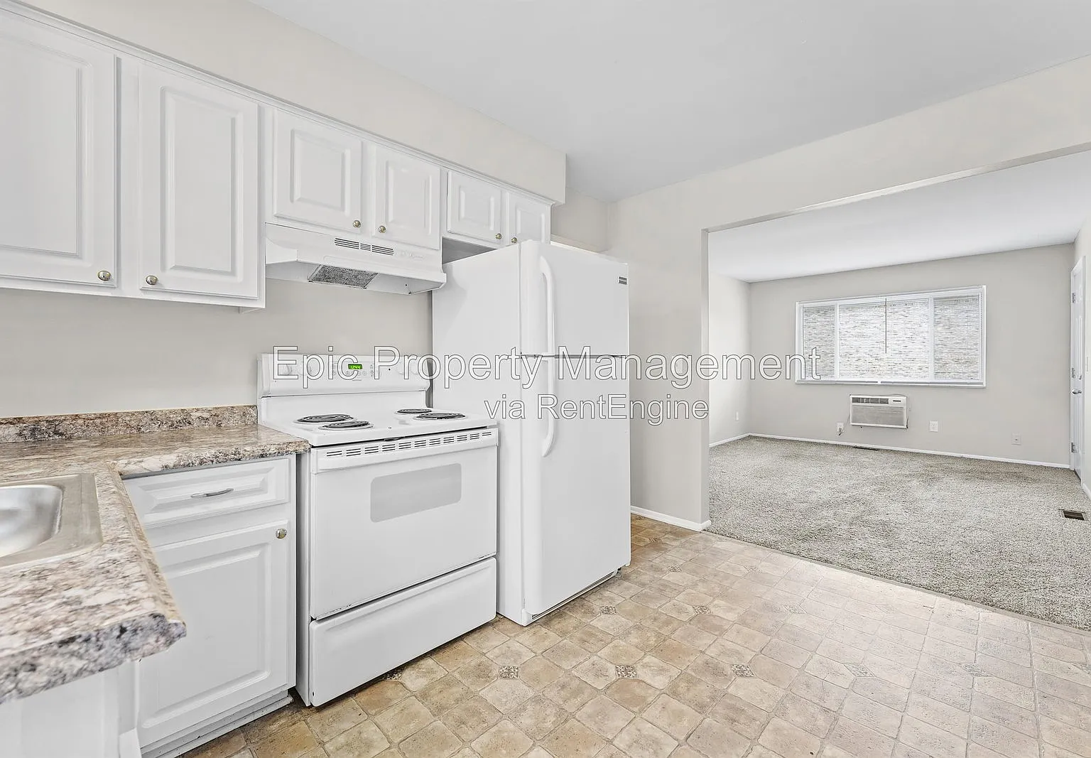 1 bed, 1.0 bath, $995 — Photo 2
