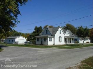 318 S Harrison St, Sidney, IL