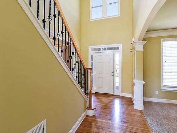 4th image of 110 Olde Heritage Way