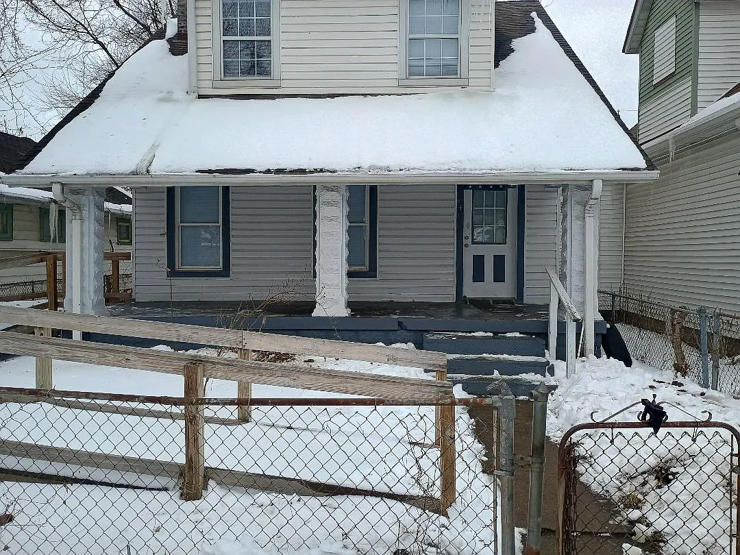 640 N Exeter Ave photo 1